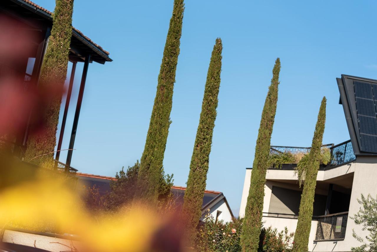 Biobauernhof St. Quirinus Caldaro Exterior foto