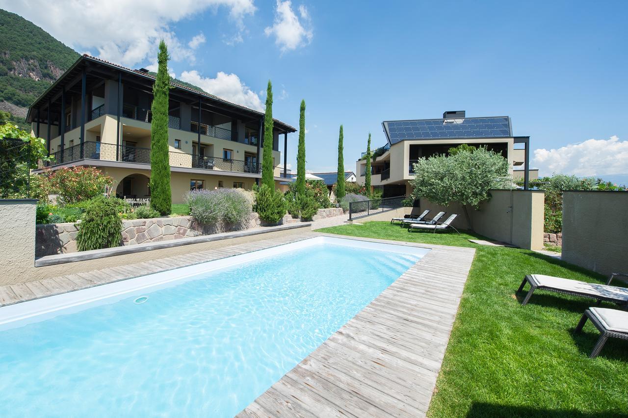 Biobauernhof St. Quirinus Caldaro Exterior foto