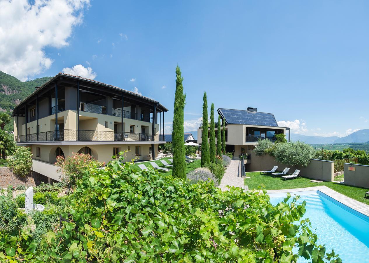 Biobauernhof St. Quirinus Caldaro Exterior foto