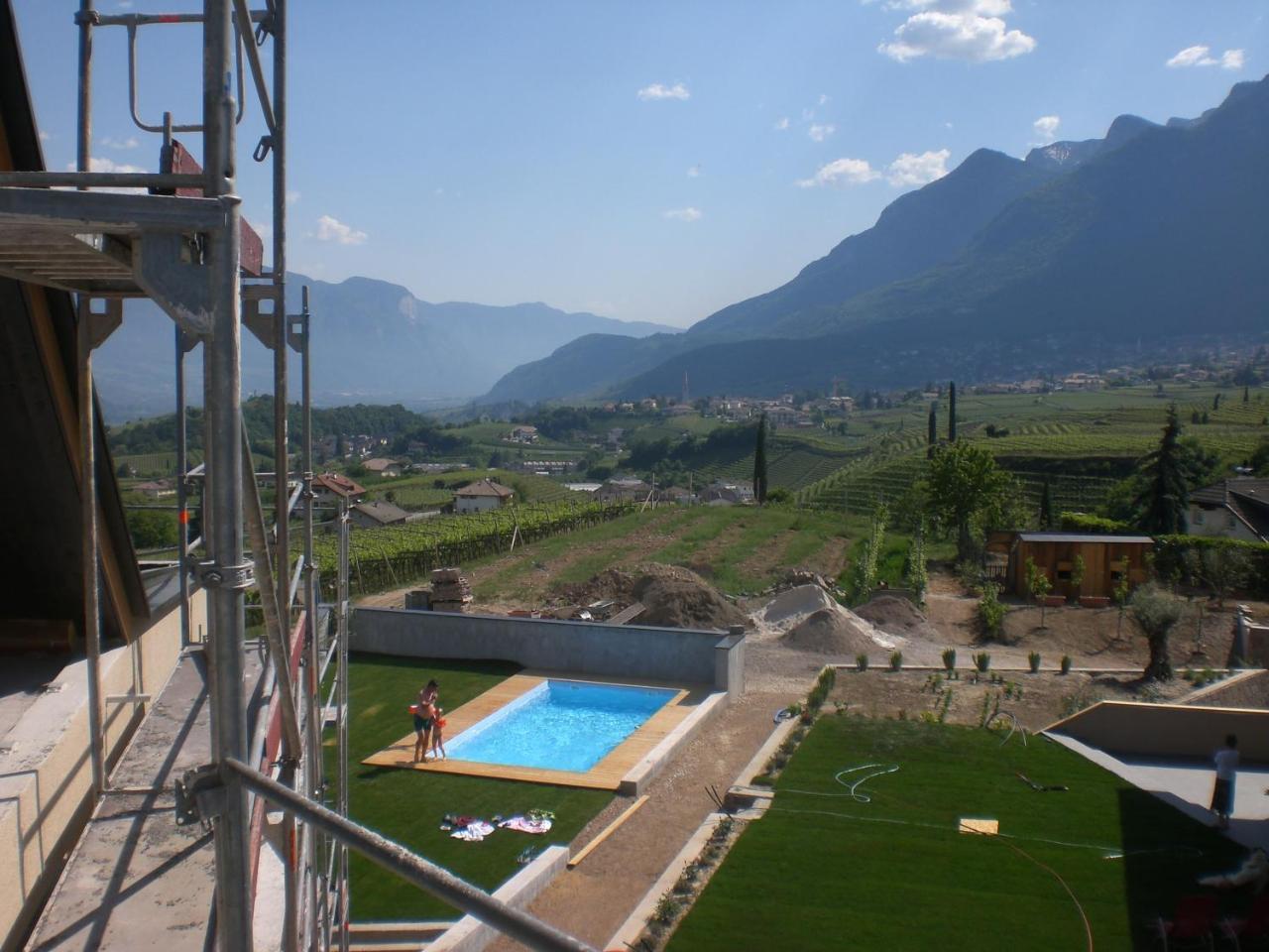 Biobauernhof St. Quirinus Caldaro Exterior foto